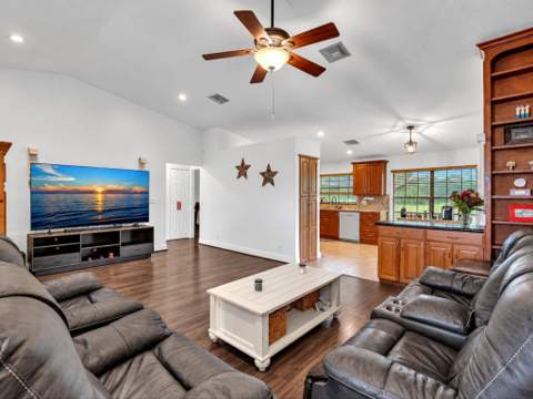 5420 Pine Circle, Coral Springs FL - photo 8 of 50