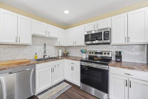 1727 Arezzo Circle, Boynton Beach FL - photo 7 of 33