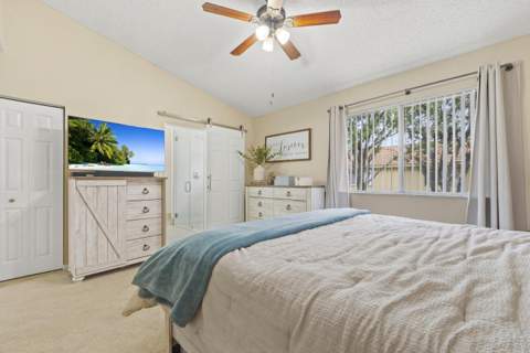 1727 Arezzo Circle, Boynton Beach FL - photo 12 of 33