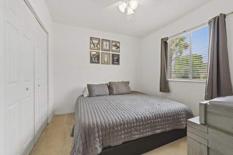 1727 Arezzo Circle, Boynton Beach FL - photo 15 of 33