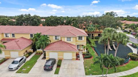 1727 Arezzo Circle, Boynton Beach FL - photo 22 of 33