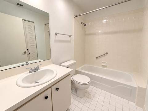 9815 Watermill Circle #F, Boynton Beach FL - photo 16 of 20