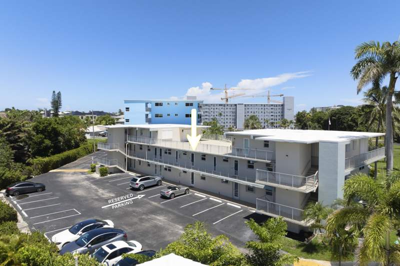 1 bedroom Condominium at 1445 SE 15th Court #203, New York Condo, Deerfield Beach — photo 2