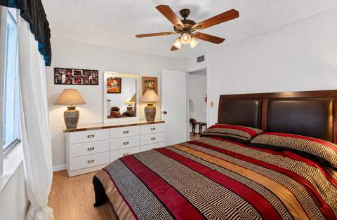 5931 Whispering Pine Way #D-2, Greenacres FL - photo 19 of 35