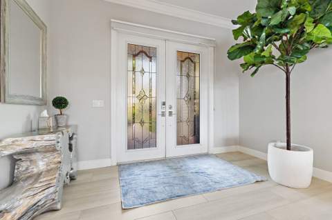 12140 Aviles Circle, Palm Beach Gardens FL - photo 14 of 76