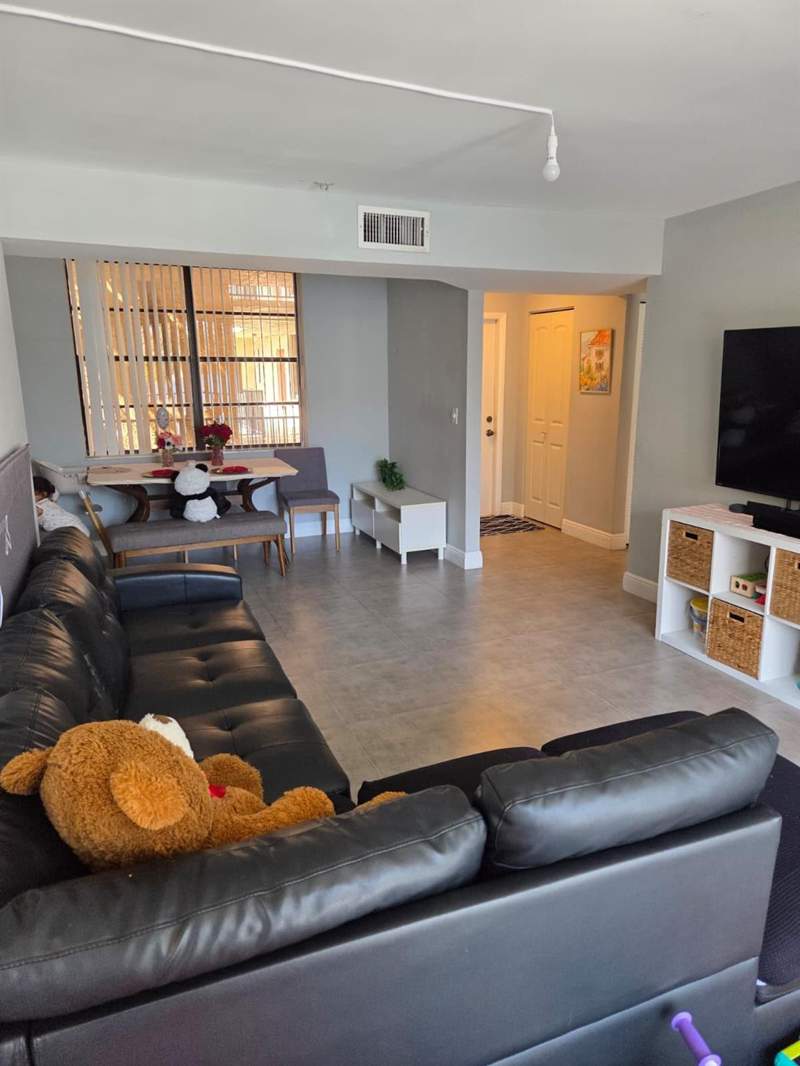 2 bedroom Condominium at 3500 Blue Lake Drives #304, Blue Lake Apts Condo, Pompano Beach — photo 4