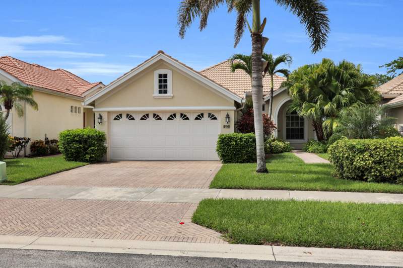 2 bedroom Single Family Residence at 706 SW Aruba Bay, Lake Charles Phase , Port St. Lucie — photo 2