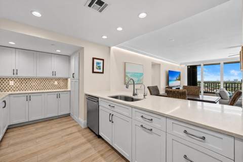 450 Ocean Drive #Ph3, Juno Beach FL - photo 10 of 38