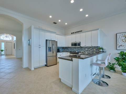 13452 Cordoba Lake Way, Delray Beach FL - photo 12 of 80