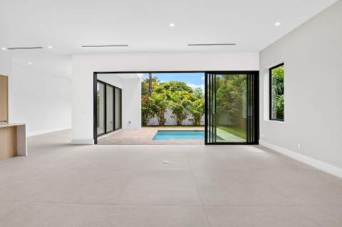 209 SE 5th Street, Delray Beach FL - photo 11 of 103