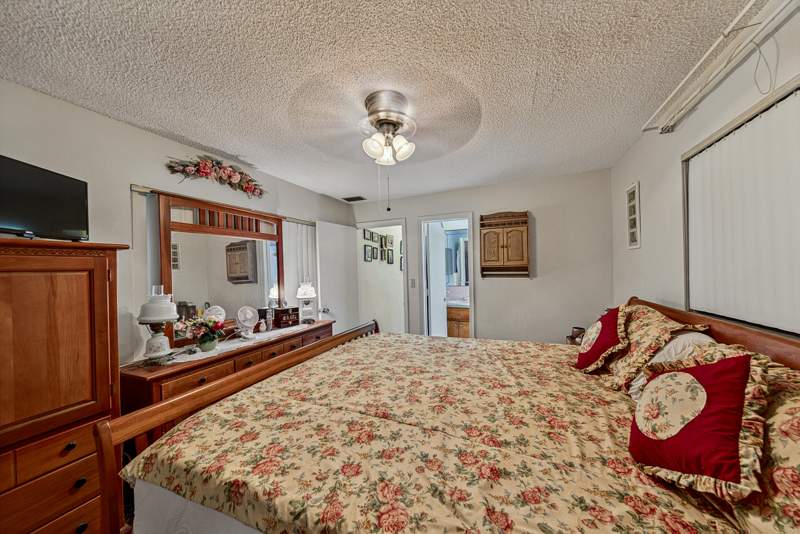 2 bedroom Single Family Residence at 5717 NW 65th Way, Mainlands Of Tamarac Lakes, Tamarac — photo 5