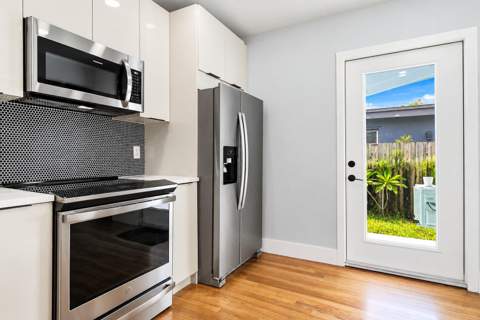 1610 N J Terrace, Lake Worth Beach FL - photo 17 of 31