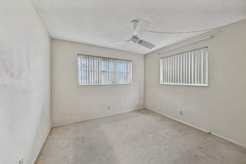 5717 NW 65th Way, Tamarac FL - photo 13 of 33