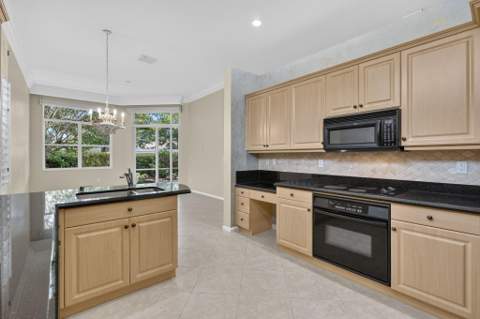 9937 Via Elegante, Wellington FL - photo 15 of 97