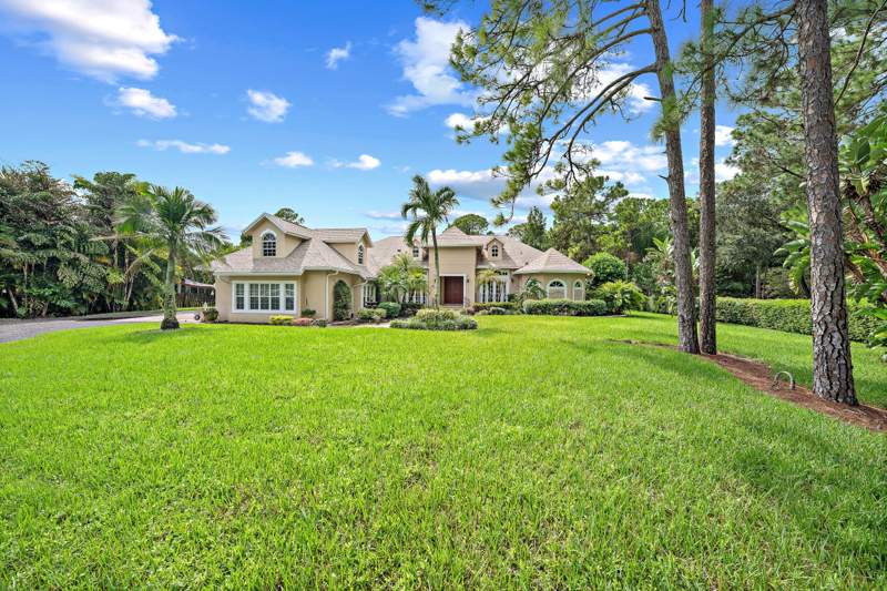 4 bedroom Single Family Residence at 10672 154th Road, Jupiter Farms, Jupiter — photo 3