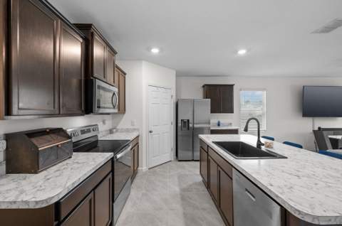 1602 SW Lofgren Avenue, Port St. Lucie FL - photo 9 of 29