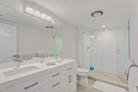 17053 Waterbend Drive, Jupiter FL - photo 17 of 26