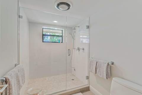 17053 Waterbend Drive, Jupiter FL - photo 18 of 26