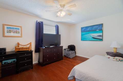 9912 Woodworth Court, Wellington FL - photo 24 of 55