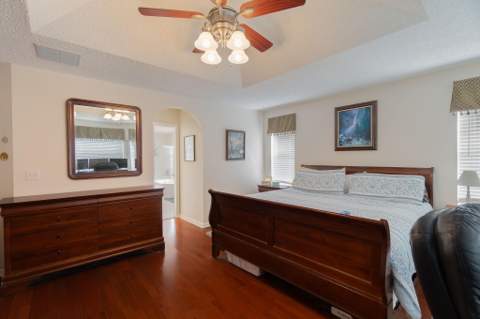 9912 Woodworth Court, Wellington FL - photo 22 of 55