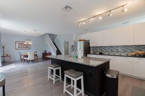 9912 Woodworth Court, Wellington FL - photo 14 of 55