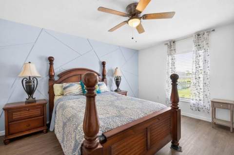 5521 Fantasy Drive, Fort Pierce FL - photo 19 of 44