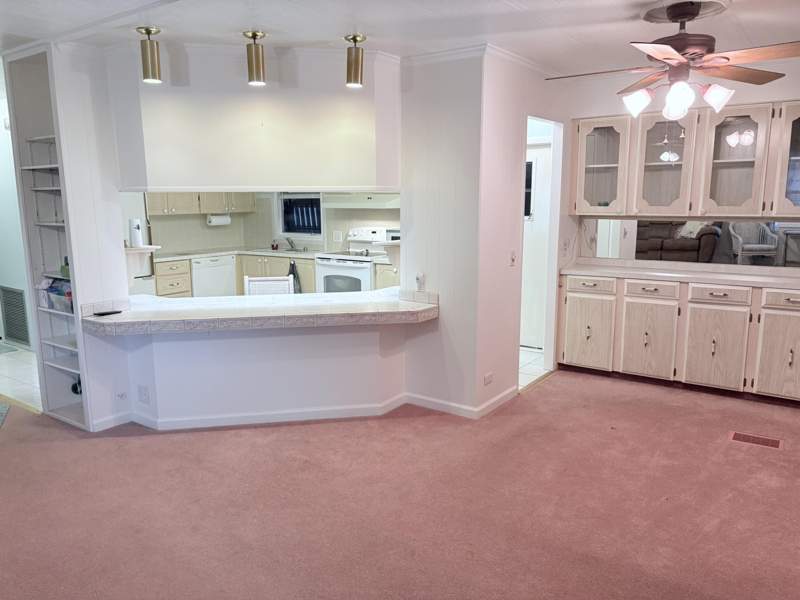 2 bedroom Manufactured Home at 37010 Exuma Bay, Jamaica Bay Mobile Home Co Op, Boynton Beach — photo 5