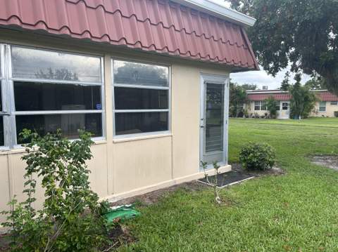 878 Worcester Lane, Lake Worth FL - photo 18 of 25