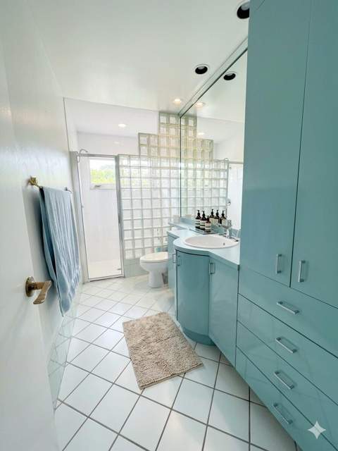 7360 NW 83rd Avenue, Tamarac FL - photo 9 of 22