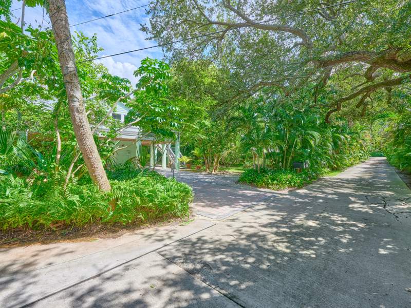 3 bedroom Single Family Residence at 1398 SW Palm City Road, Poppleton Creek Area, Stuart — photo 3