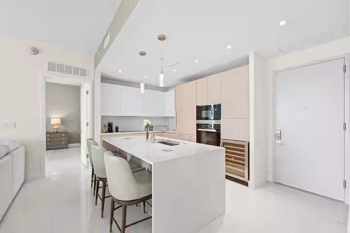 2 bedroom Condominium at 3100 N Ocean Drive, Amrit Ocean Resort Condo, Singer Island — photo 5