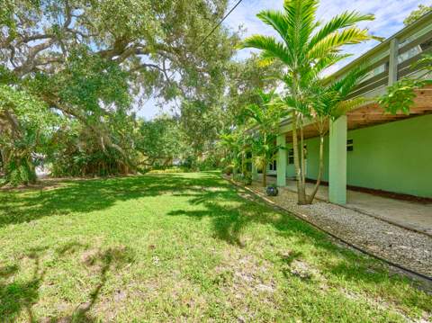 1398 SW Palm City Road, Stuart FL - photo 10 of 68