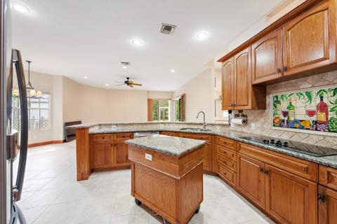 10672 154th Road, Jupiter FL - photo 10 of 20
