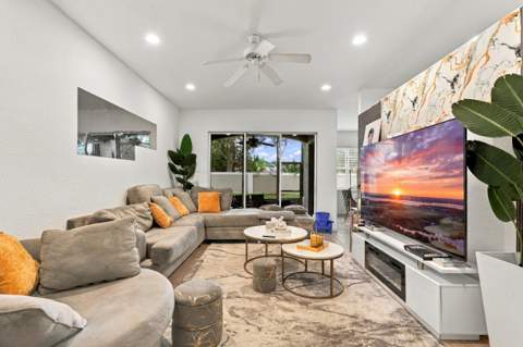 2154 SW Cape Cod Drive, Port St. Lucie FL - photo 8 of 51