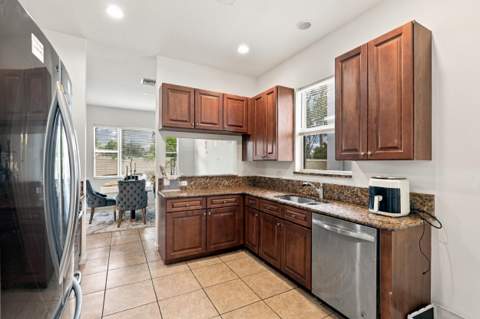 2154 SW Cape Cod Drive, Port St. Lucie FL - photo 11 of 51