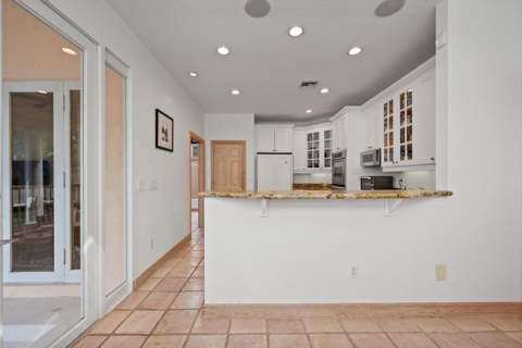 2443 Muir Circle, Wellington FL - photo 11 of 50