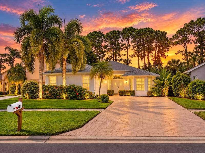 3 bedroom Single Family Residence at 139 Saratoga Boulevard, Saratoga At Royal Palm 1, Royal Palm Beach — photo 2