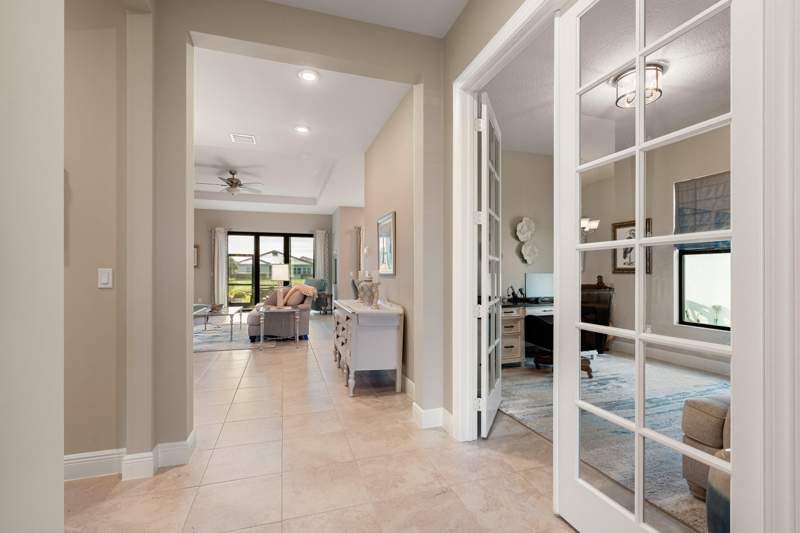 3 bedroom Single Family Residence at 5426 Hutchinson Way, Cresswind Palm Beach, Westlake — photo 4