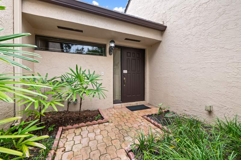 2 bedroom Villa at 9212 Chelsea Drive, Chelsea One, Plantation — photo 2