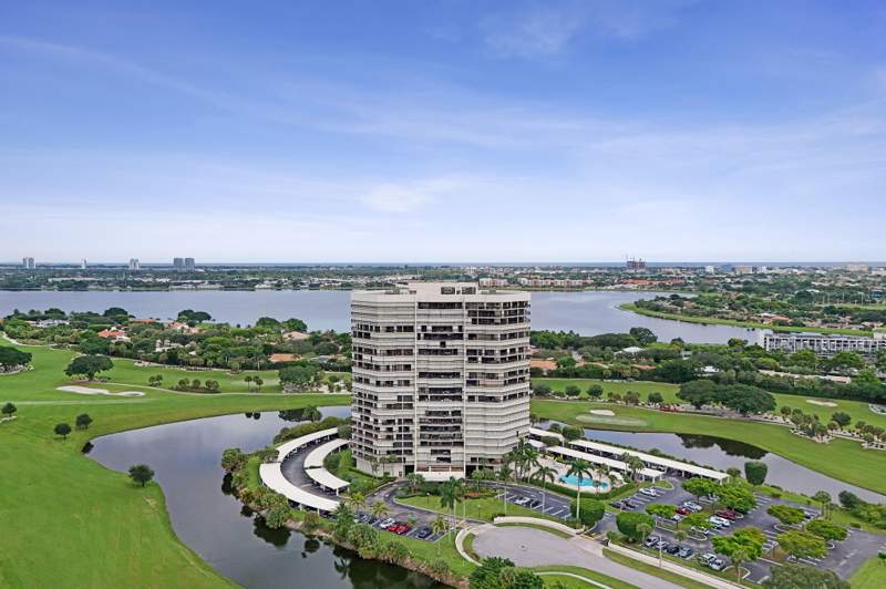 3 bedroom Condominium at 1900 Consulate Place #604, Consulate Condo, West Palm Beach — photo 2