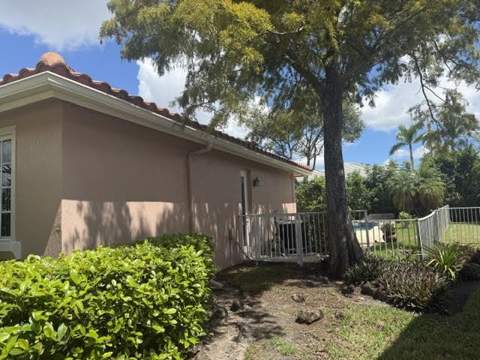 503 NW 118th Way, Coral Springs FL - photo 7 of 46