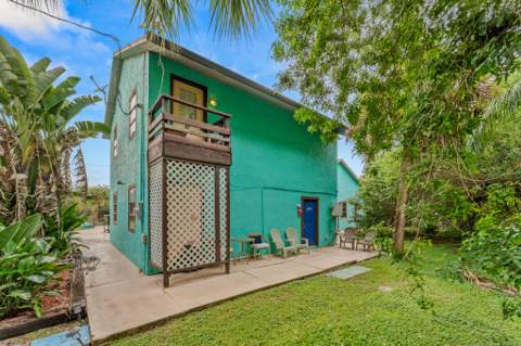 1271 NE Sunrise Terrace, Jensen Beach FL - photo 8 of 14