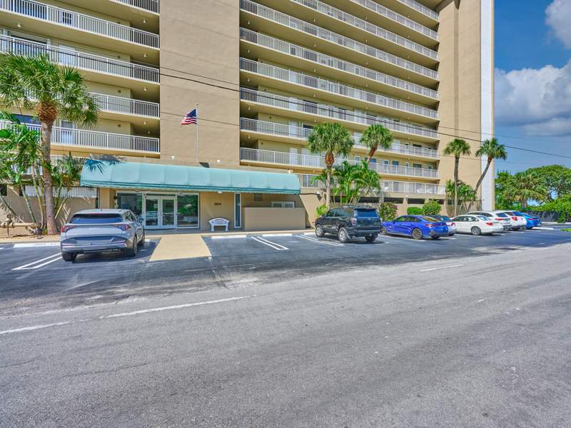 2 bedroom Condominium at 2611 N Riverside Drive #606, Waters Edge Condo, Pompano Beach — photo 2