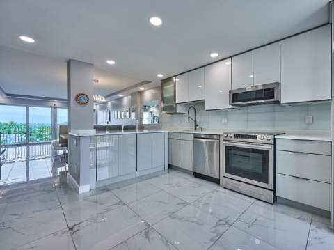 2611 N Riverside Drive #606, Pompano Beach FL - photo 8 of 37