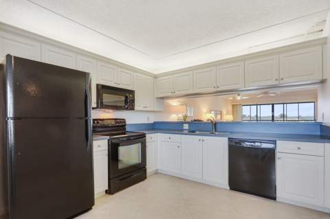 275 Palm Avenue #A404, Jupiter FL - photo 15 of 71