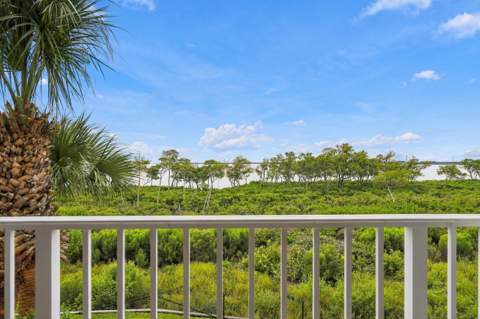 24 Harbour Isle Drive #204, Fort Pierce FL - photo 12 of 35