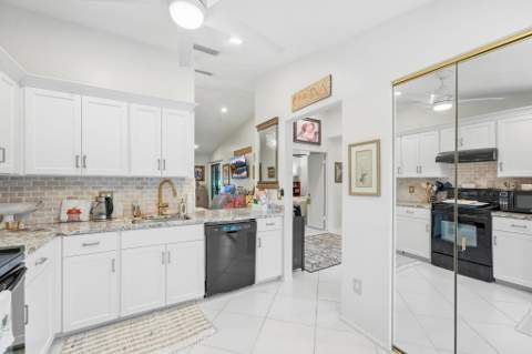 497 Iron Forge Court, Royal Palm Beach FL - photo 11 of 32