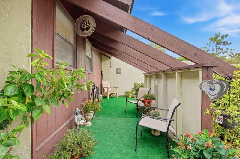 2 bedroom Villa at 497 Iron Forge Court, Strathmore Gate West, Royal Palm Beach — photo 5