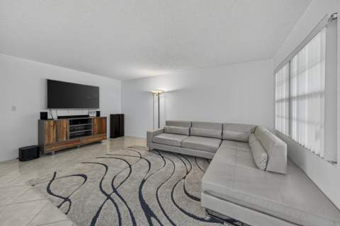 1904 Bermuda Circle #D1, Coconut Creek FL - photo 13 of 51