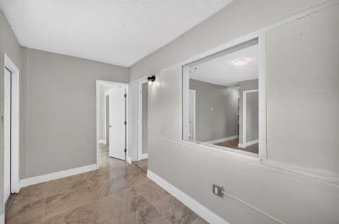 2731 NW 6th Court, Fort Lauderdale FL - photo 6 of 35